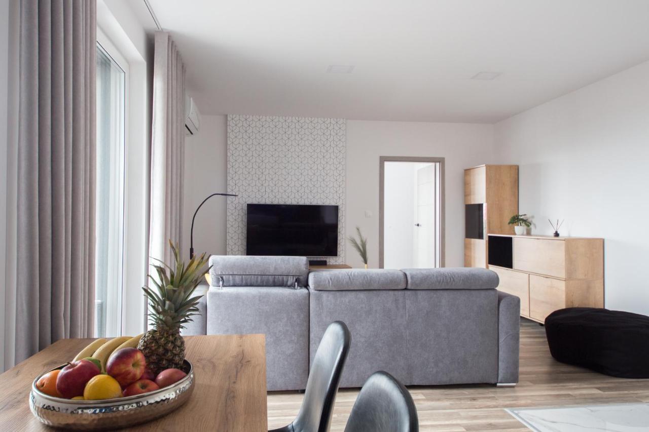 Apartament 23 Park City Ostrów Wielkopolski Dış mekan fotoğraf