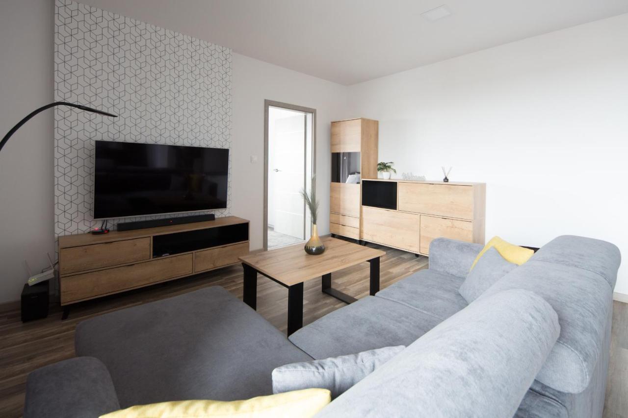 Apartament 23 Park City Ostrów Wielkopolski Dış mekan fotoğraf